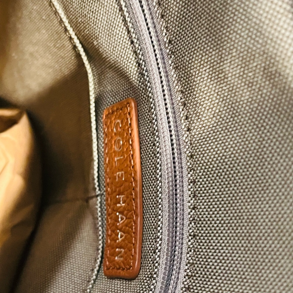 COLE HAAN LEATHER BACKPACK - Picture 4 of 8